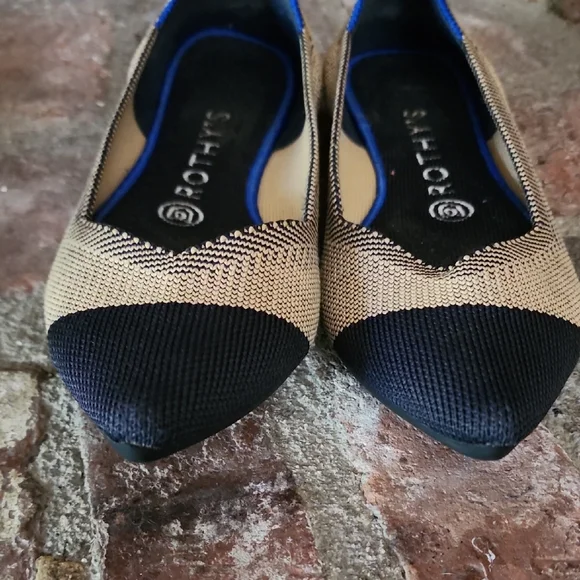 Rothy’s The Point Cap Toe Flats Size 8 Tan Black Knit Washable Work Chic - Picture 5 of 9